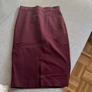 Banana Republic maroon pencil skirt